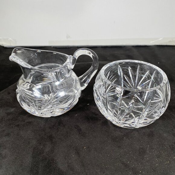 Anchor Hocking Star of David Sugar and Creamer Set with a Matching Tray - Picture 11 of 11